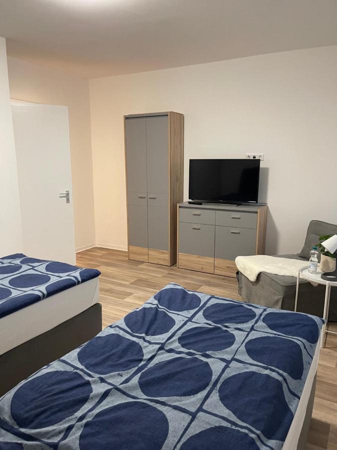 Monteurzimmer Porta Westfalica Eksteriør billede